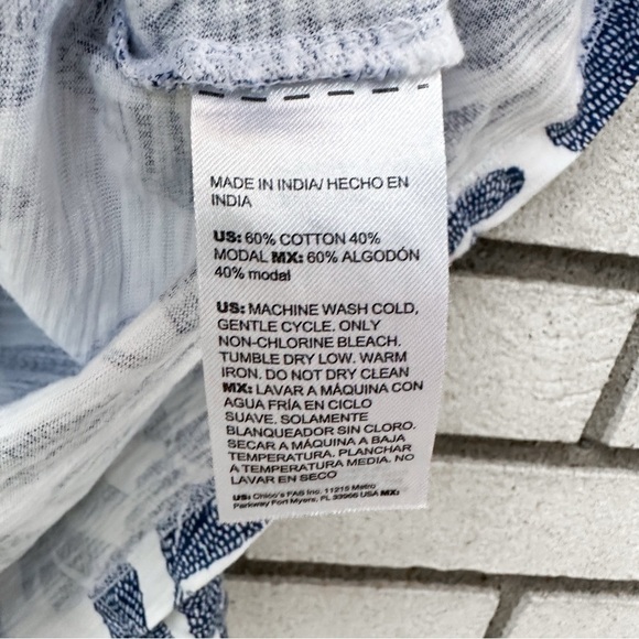 Chico’s Cotton Slub Leaf Print 3/4 Sleeve Button Tee Blue White - Picture 11 of 13